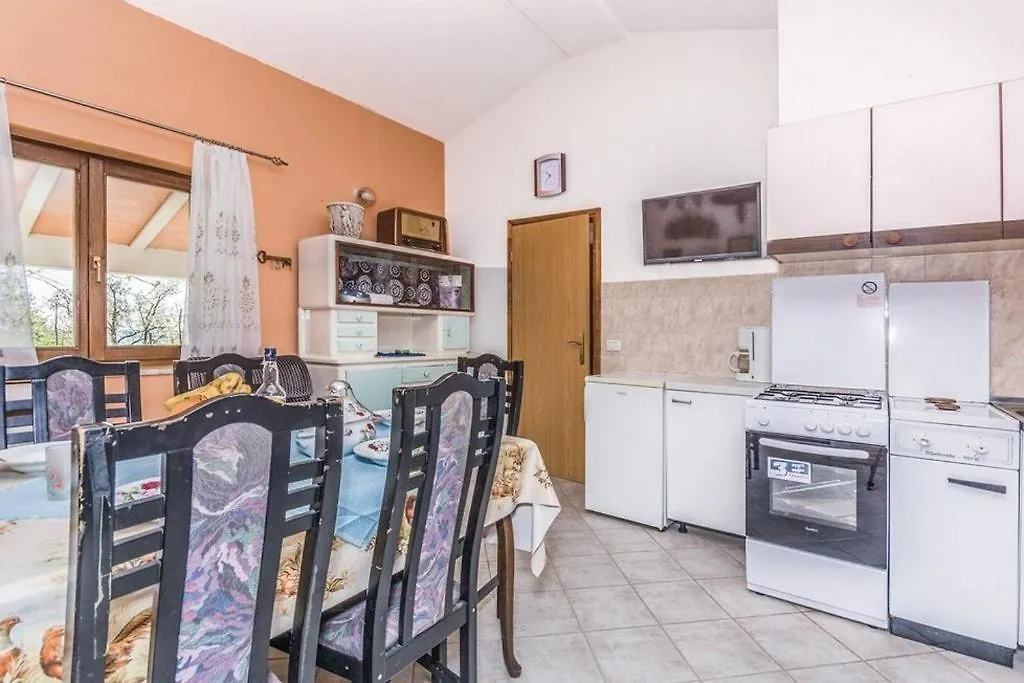 Family Friendly House With A Swimming Pool Dolenja Vas, Central Istria - Sredisnja Istra - 24528 Prázdninový dům